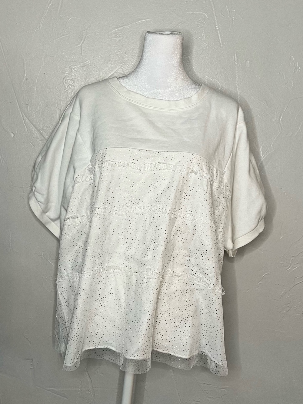 Maeve Short Sleeve Smocked Ruffle Short Sleeve Top Size Large - Picture 2 of 8